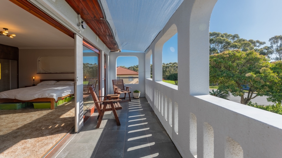 5 Bedroom Property for Sale in Bredasdorp Western Cape